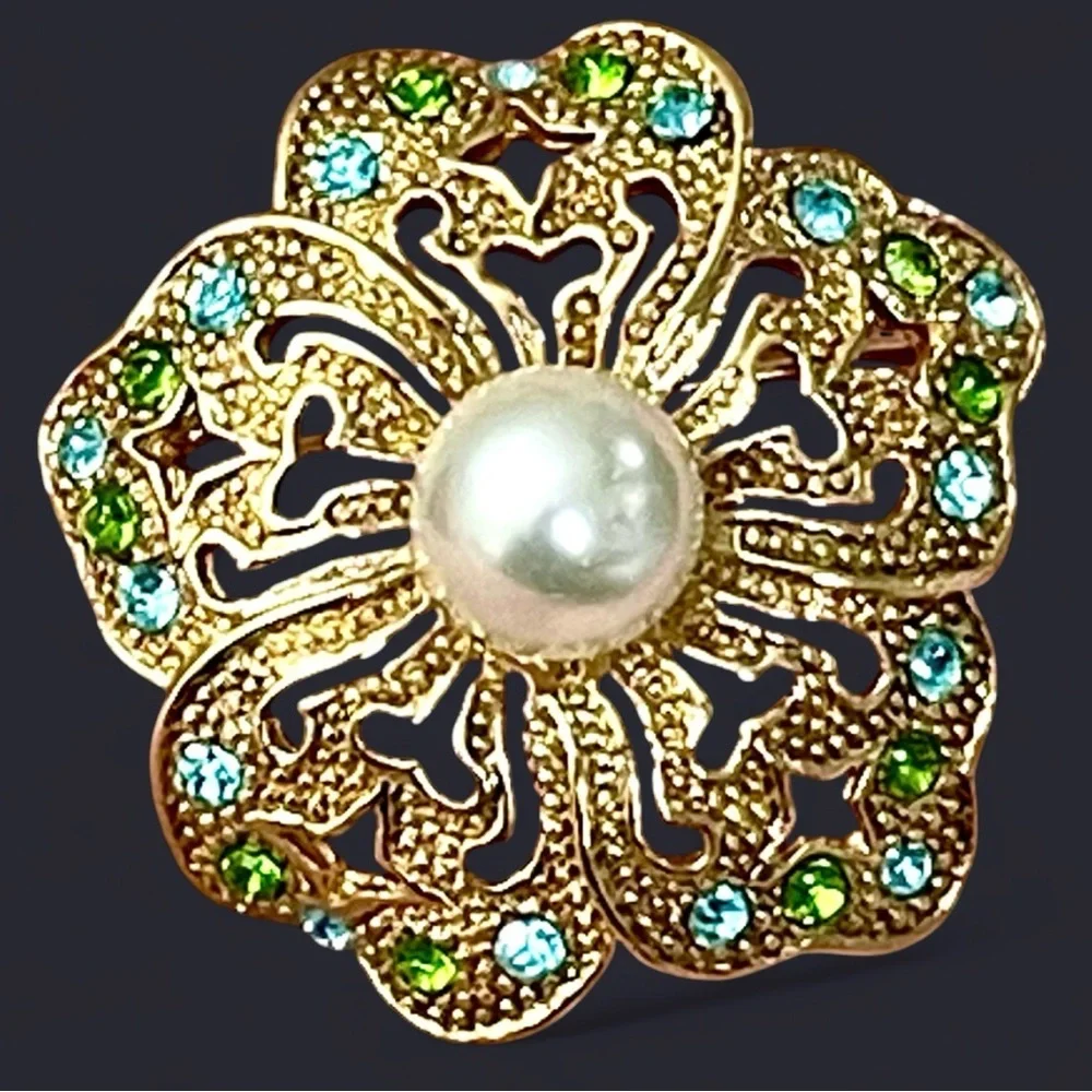 Vintage Gold Tone Floral Brooch Pearl Center Rhinestone Green Blue Flower Pin